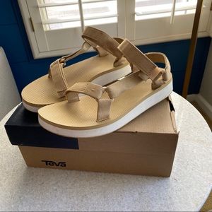 TEVA Tan Midform Sandals